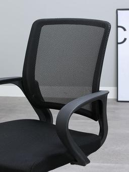 เก้าอี้สำนักงานพนักพิงกลาง รุ่นซากุ - สีดำ