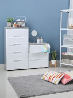 ตู้ลิ้นชัก รุ่นโทมิ 3 ชั้น - สีขาว