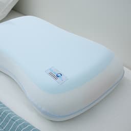 หมอนหนุนทรงโชวเดอร์ รุ่นโพลาร์ ขนาด 64 x 38 x 14 ซม. - สีฟ้าอ่อน