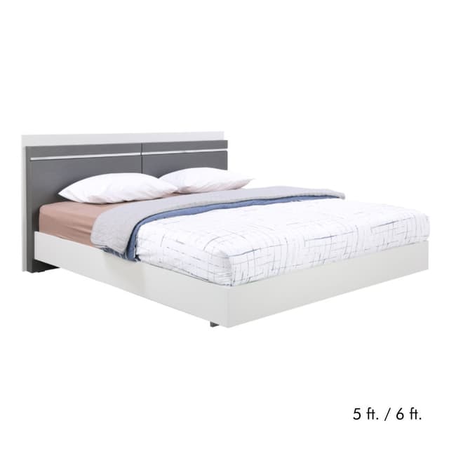 เตียงนอน รุ่นเอสติม่า - สีเทาอ่อน